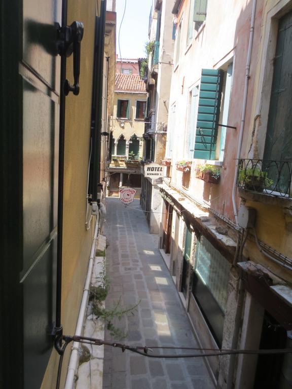 Apartment Ca Dragan Venice Exterior photo